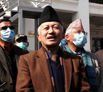 ओली समूहले निर्वाचन आयोगलाई भन्यो : दल दर्ता प्रक्रिया अघि बढाउनुहोस्